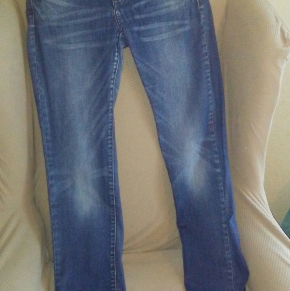 Clothes - Picture 2 of 8